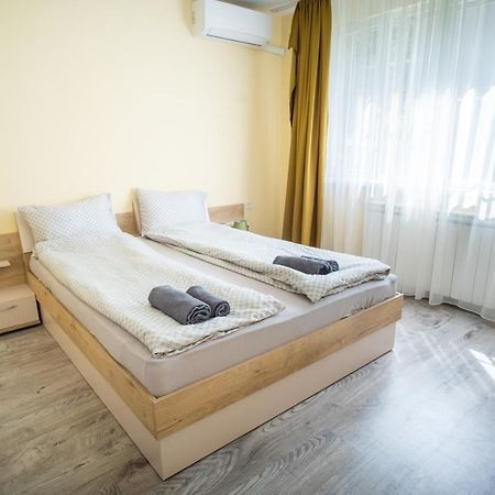 Apartment Yana Ruse Bagian luar foto