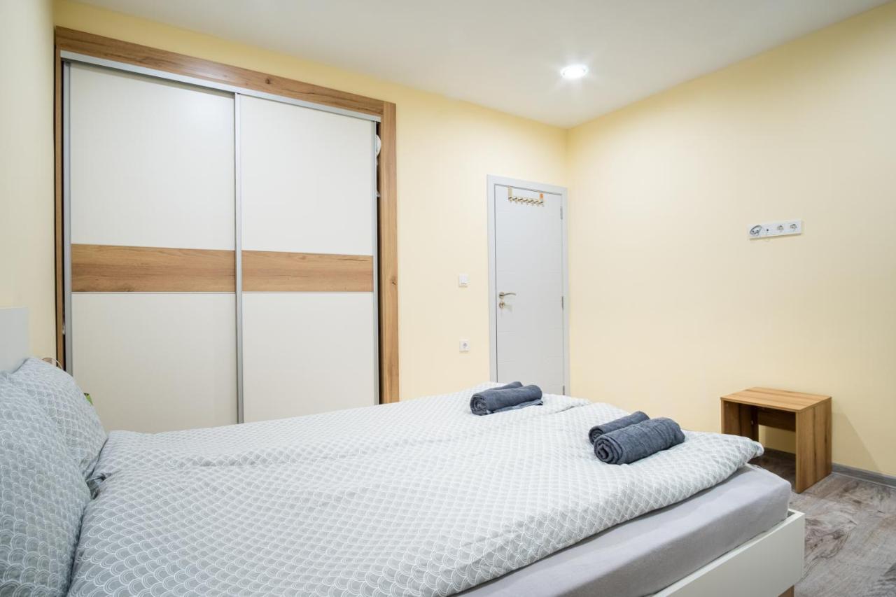 Apartment Yana Ruse Bagian luar foto