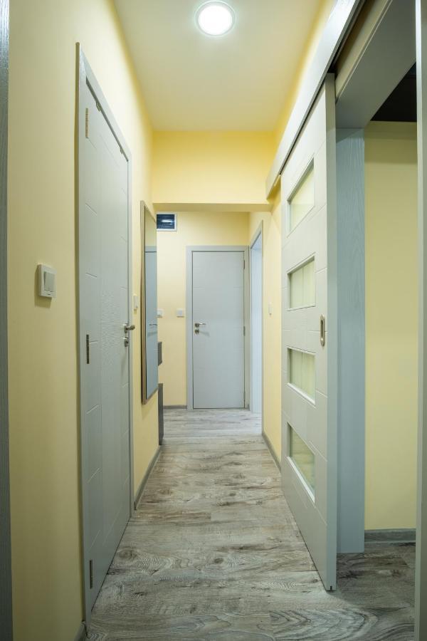 Apartment Yana Ruse Bagian luar foto